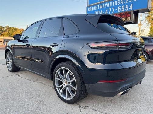2019 Porsche Cayenne Cayenne