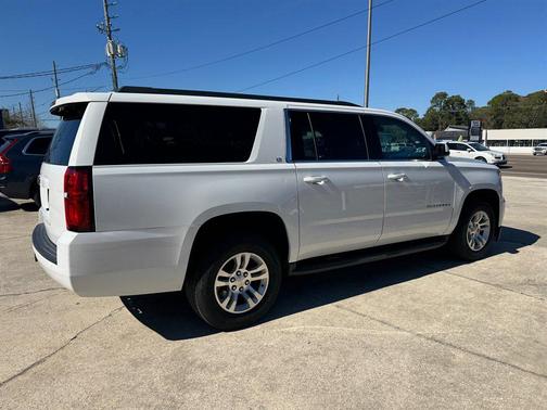 2018 Chevrolet Suburban LT