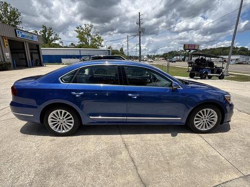 2017 Volkswagen Passat 1.8T SE