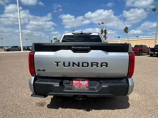 2024 Toyota Tundra SR5