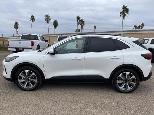 2025 Ford Escape Platinum