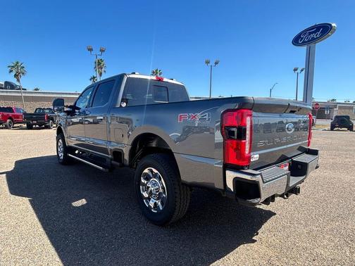 2026 Ford F-250 Lariat