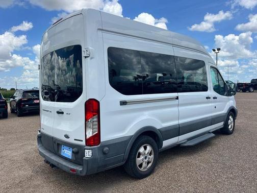 2017 Ford Transit-350 XLT