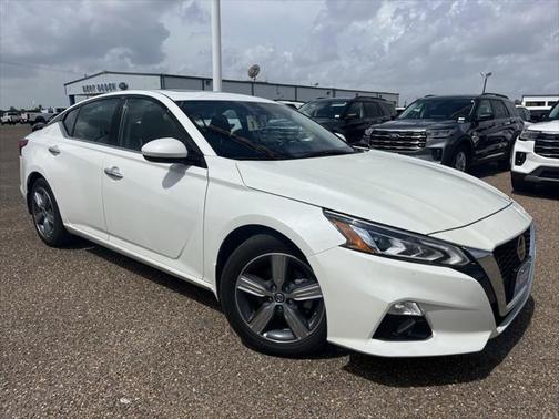 2022 Nissan Altima 2.5 SL
