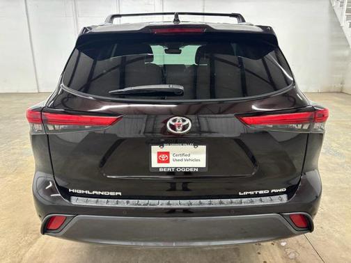 2022 Toyota Highlander Limited