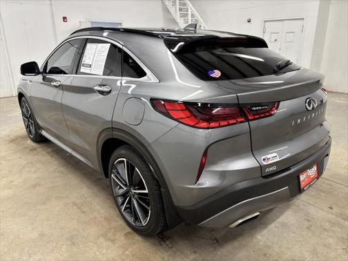 2023 INFINITI QX55 LUXE