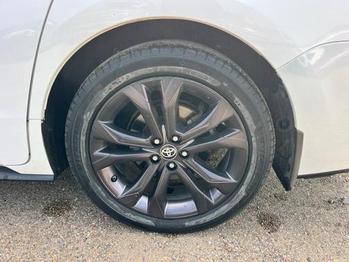 2021 Toyota Sienna XSE 7 Passenger