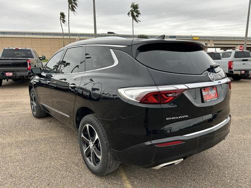 2022 Buick Enclave FWD Essence