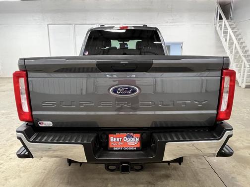 2024 Ford F-350 XLT