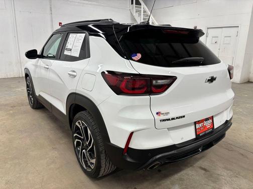 Summit White 2024 Chevrolet Trailblazer RS