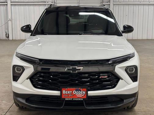 Summit White 2024 Chevrolet Trailblazer RS