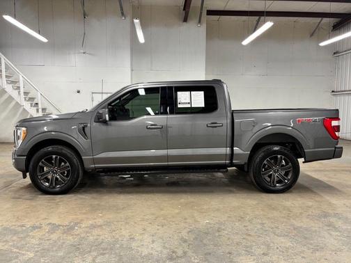 CARBONIZED GRAY METALLIC 2022 Ford F-150 Lariat