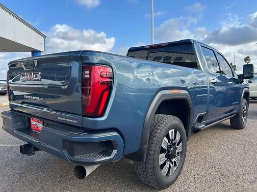 Downpour Metallic 2025 GMC Sierra 2500 Denali