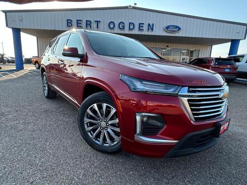 2023 Chevrolet Traverse Premier