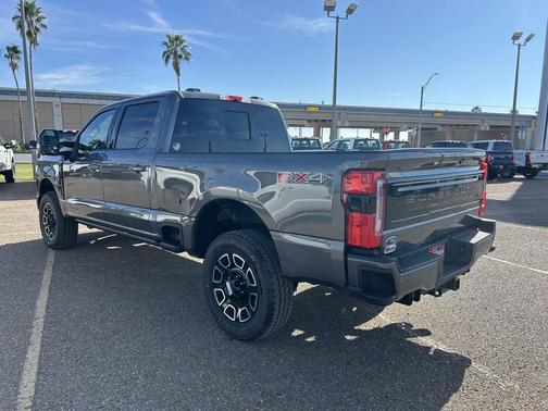 2026 Ford F-350 Platinum