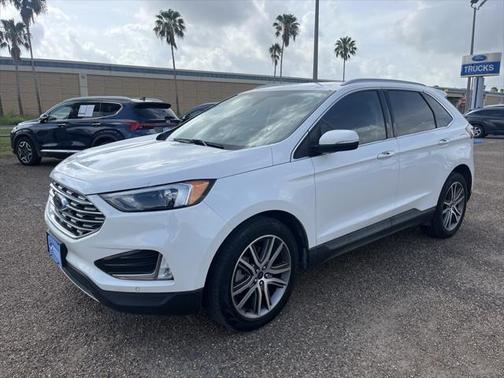 2022 Ford Edge Titanium