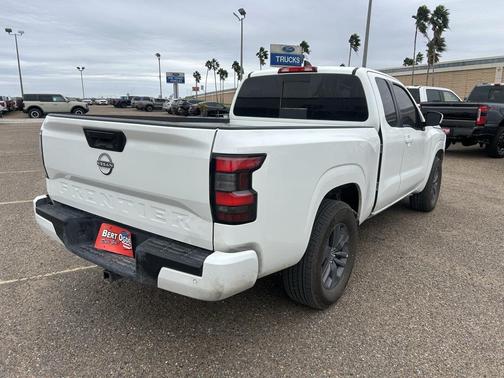 2025 Nissan Frontier SV