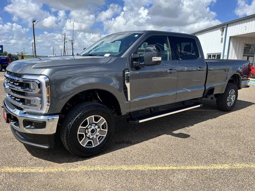 2026 Ford F-350 Lariat
