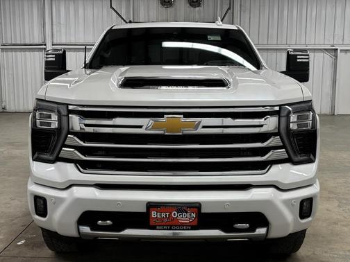 2024 Chevrolet Silverado 2500 High Country