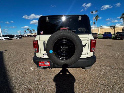 Desert Sand 2026 Ford Bronco Big Bend