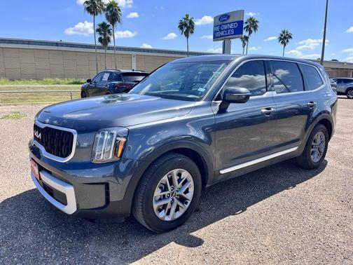 2024 Kia Telluride LX