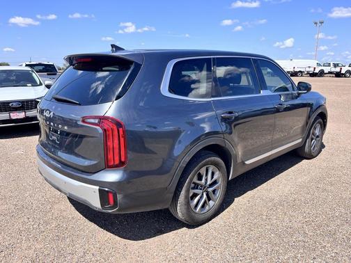 2024 Kia Telluride LX