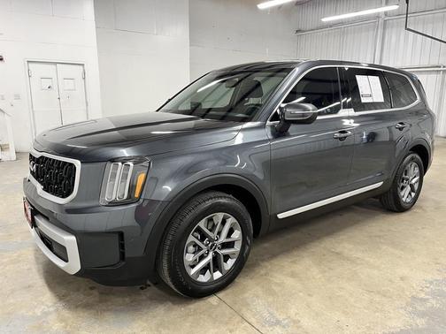 2024 Kia Telluride LX