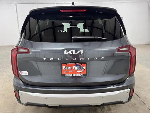 2024 Kia Telluride LX