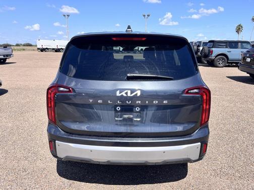 2024 Kia Telluride LX