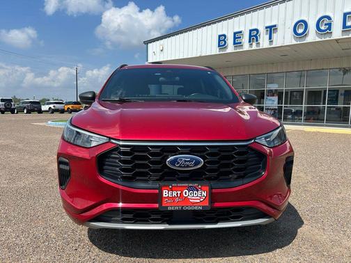 RAPID RED MET TINTED CC 2023 Ford Escape ST-Line