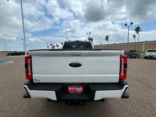 STAR WHITE 2026 Ford F-250 Lariat