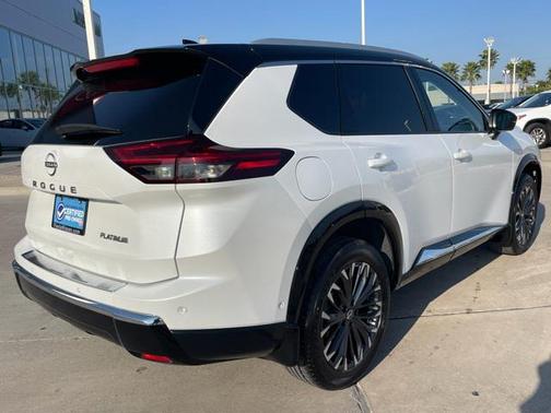 2024 Nissan Rogue Platinum