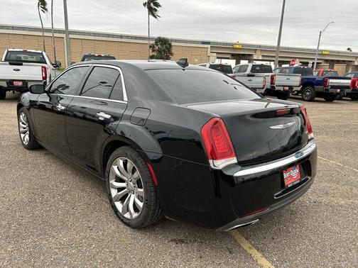 2019 Chrysler 300 Limited