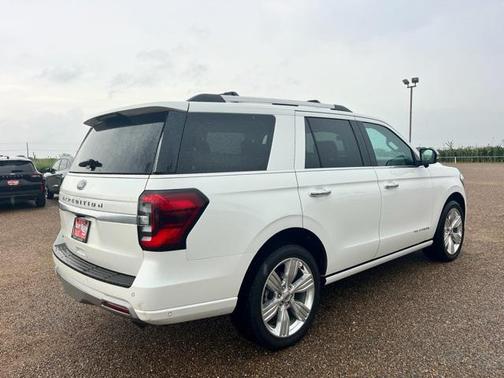 2024 Ford Expedition Platinum