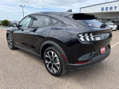 2024 Ford Mustang Mach-E Select