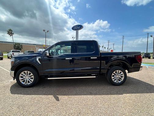 Antimatter Blue Metallic 2026 Ford F-150 Lariat