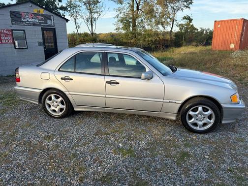 1998 Mercedes-Benz C-Class Base