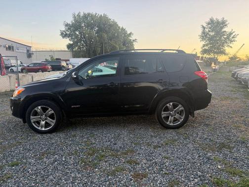 2011 Toyota RAV4 Sport