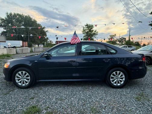 2015 Volkswagen Passat 1.8T S