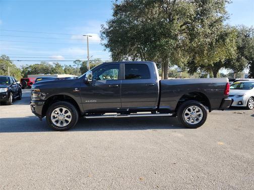 2025 RAM 2500 Laramie Crew Cab 4x4 6'4' Box