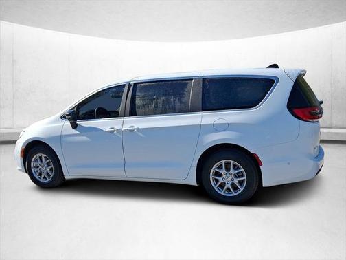 2025 Chrysler Pacifica L