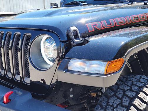 Black Clearcoat 2023 Jeep Wrangler Rubicon