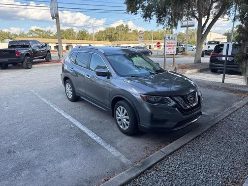 2017 Nissan Rogue S