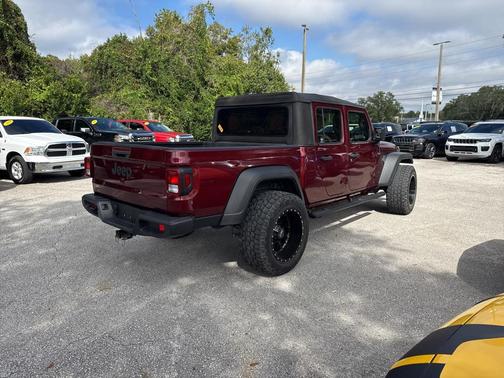 2021 Jeep Gladiator Sport