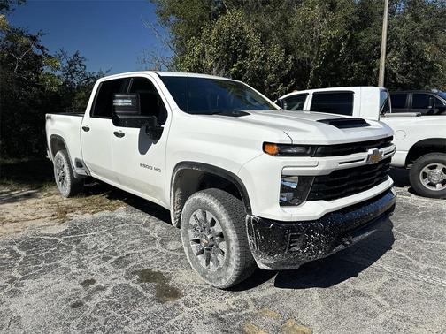 2024 Chevrolet Silverado 2500 Custom