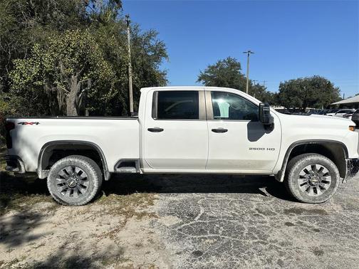 2024 Chevrolet Silverado 2500 Custom