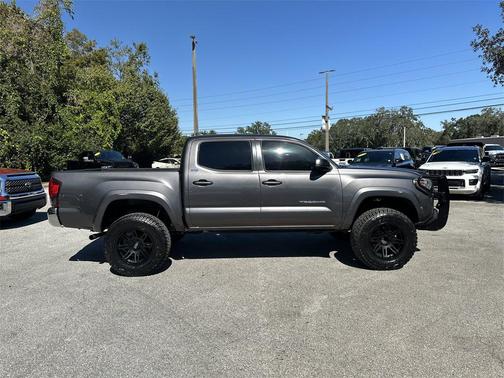 2018 Toyota Tacoma SR5