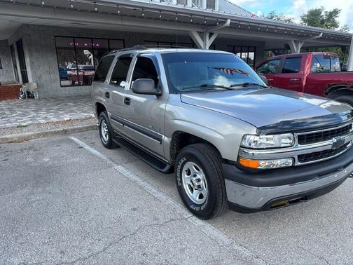 Light Pewter Metallic 2003 Chevrolet Tahoe LS