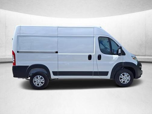 2025 RAM ProMaster 1500 Base