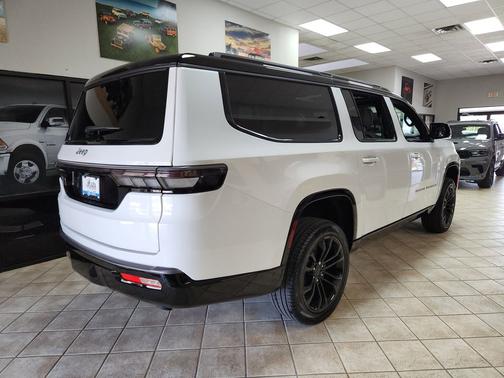 Bright White Clearcoat 2026 Jeep Grand Wagoneer L Summit Obsidian